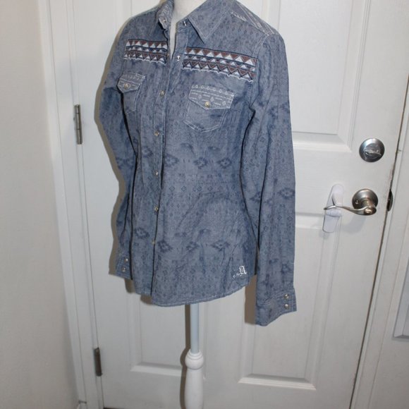 Adiktd Embroidered Western Pearl Snap Shirt Size Small - Picture 2 of 12